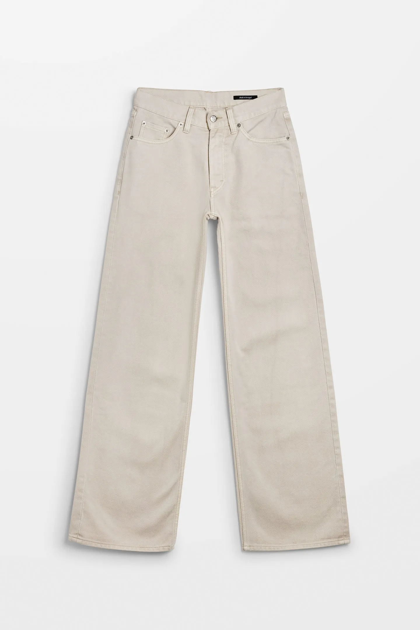 Low-Waist Wide-Leg Jeans