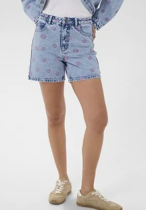KABABENA DENIM SHORTS - Jeansshorts - blue denim pink flower emb.