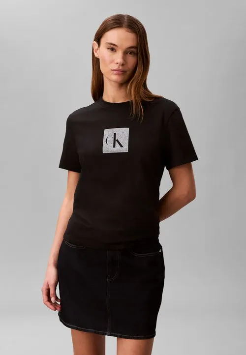 CLASSIC FIT MONOGRAM TEE - T-shirts med print - black