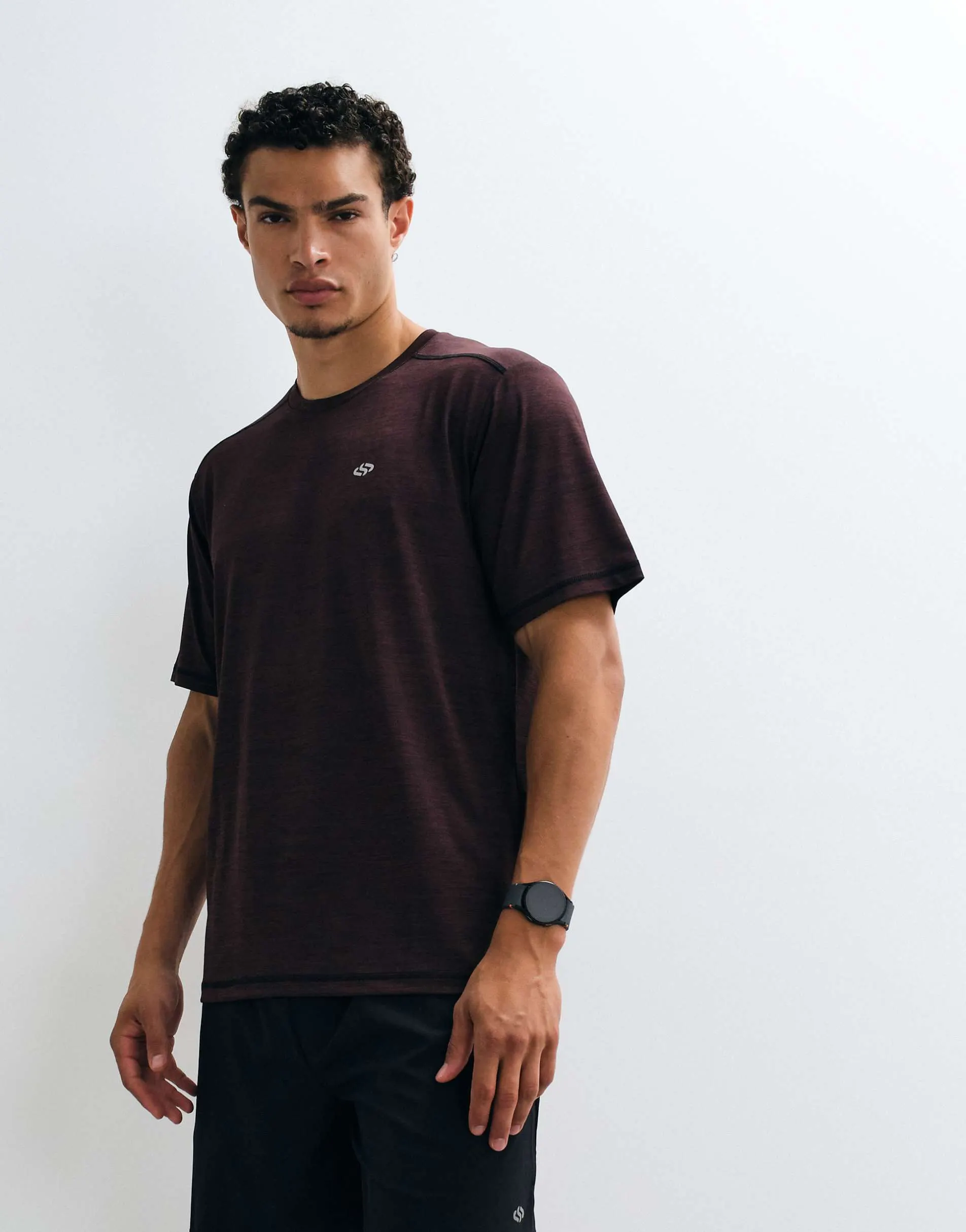 Jack & Jones Sports lightweight training t-shirt in burgundy