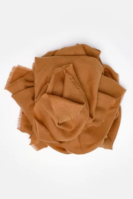 Sjaal effen met kleine franjes