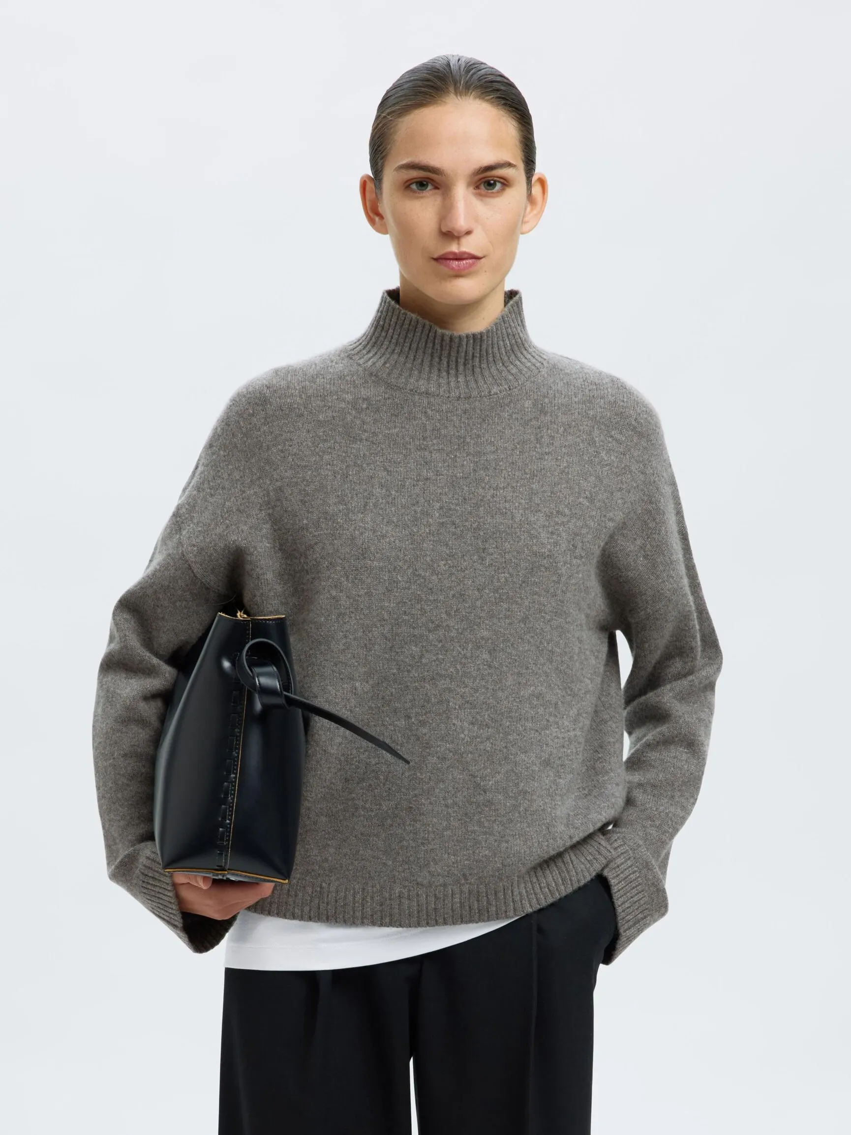 KASJMIRBLANDING STRIKKET PULLOVER