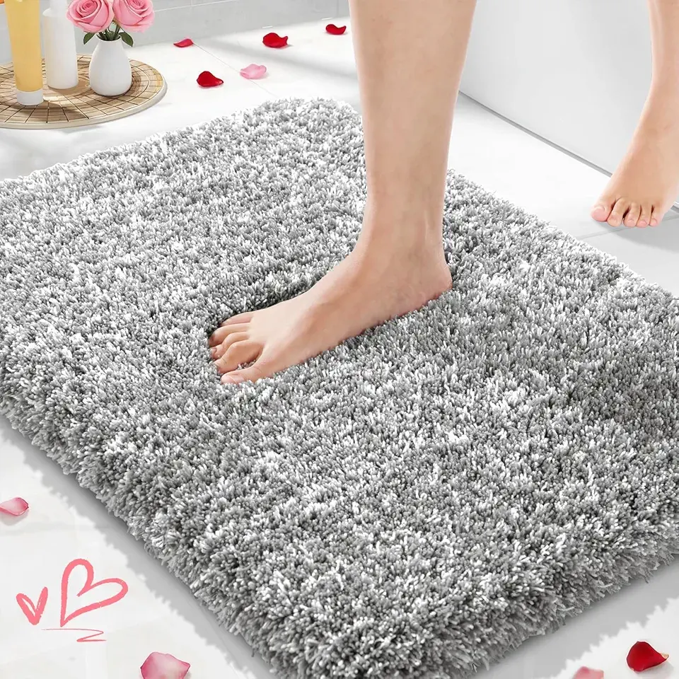 Yimobra Bathroom Rugs Non Slip Washable, Ultra Soft and Water Absorbent Bath Mats, Plush Fluffy Shower Mat Outside, Microfiber Thick Matts for Bathroom Floor/Sink, 24x17, Light Gray and White