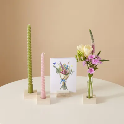 Brievenbusbloemen | Plankje Fleurig inclusief kaarsen