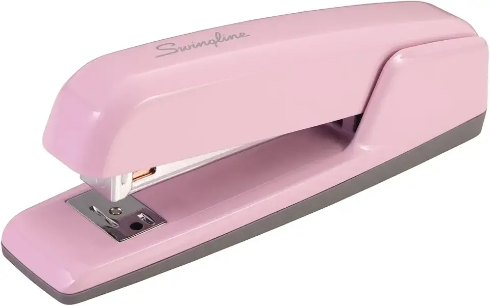 Swingline Stapler, 30 Sheet Capacity, 747 Business Stapler, Jam Free, Metal, Blush Pink (S7074740)