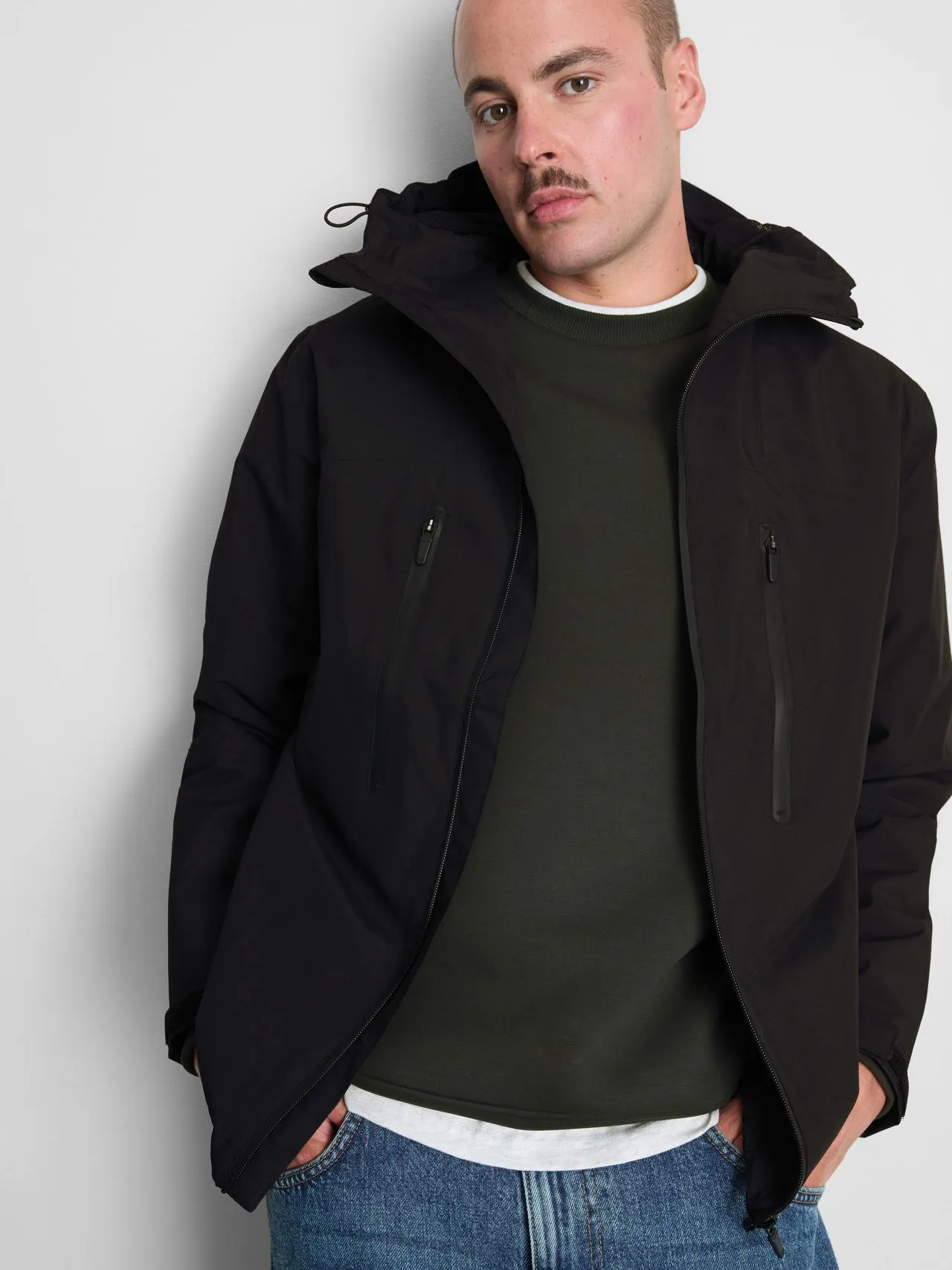 Imperméable zippé à capuche