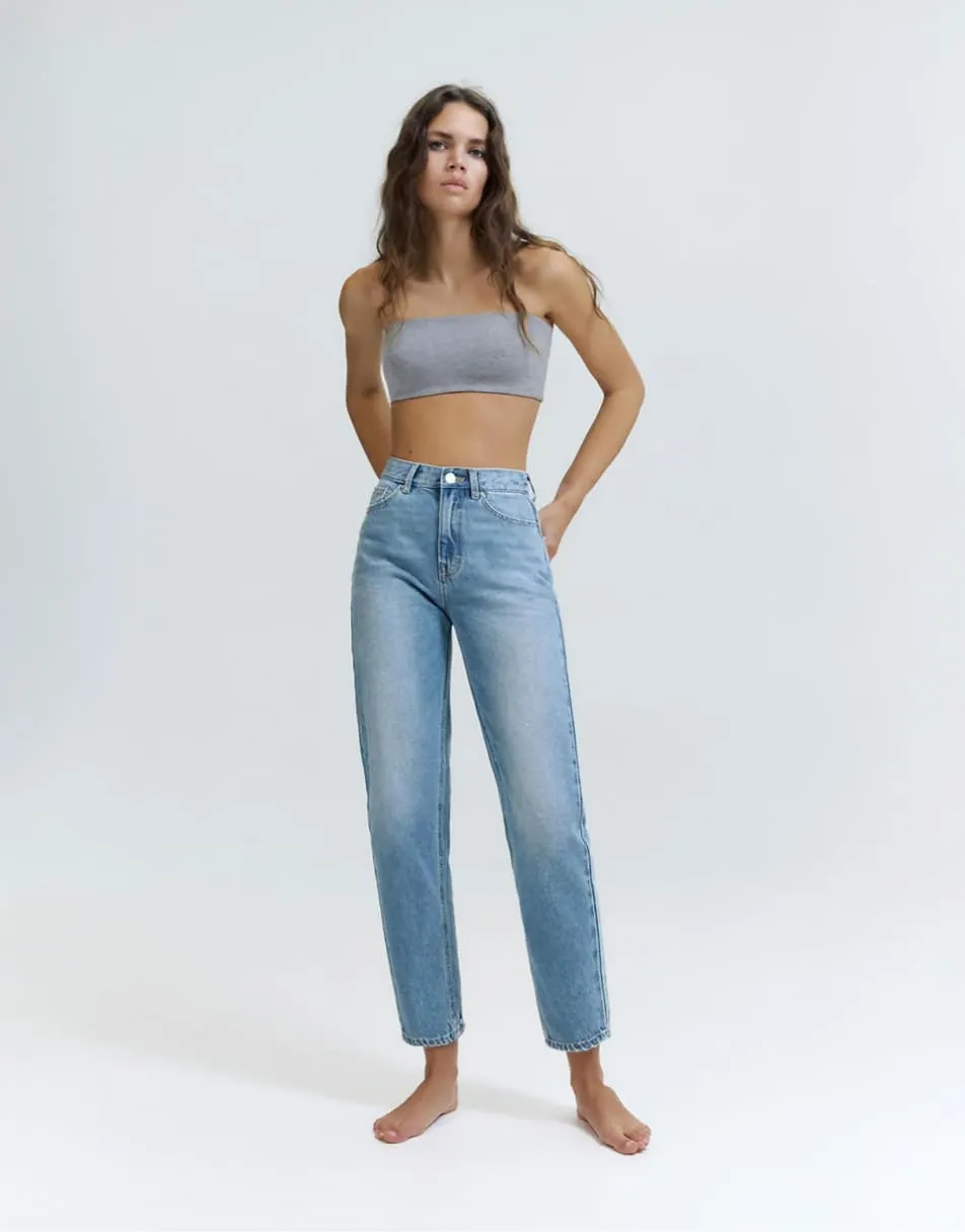 Pull&Bear high waist mom jeans in medium blue