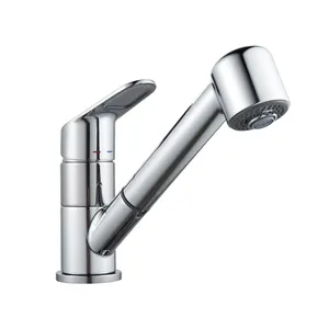 Rubinetto da cucina con doccetta diagonale Kemi cromo lucido DELINIA