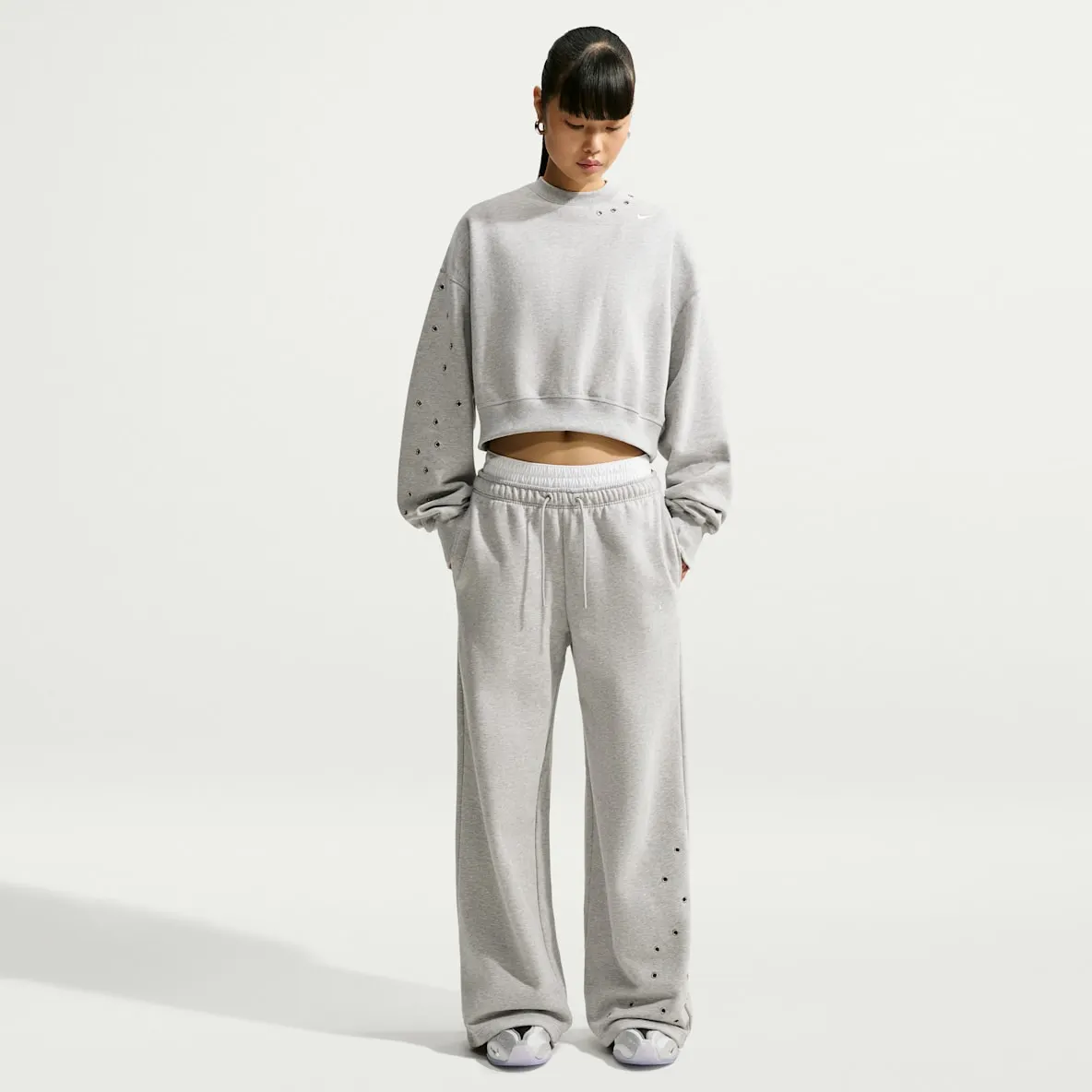 Mellomtykk Nike Studio Fleece