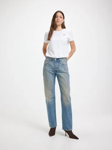 Levi's 501 90'S Jean In Off Roading