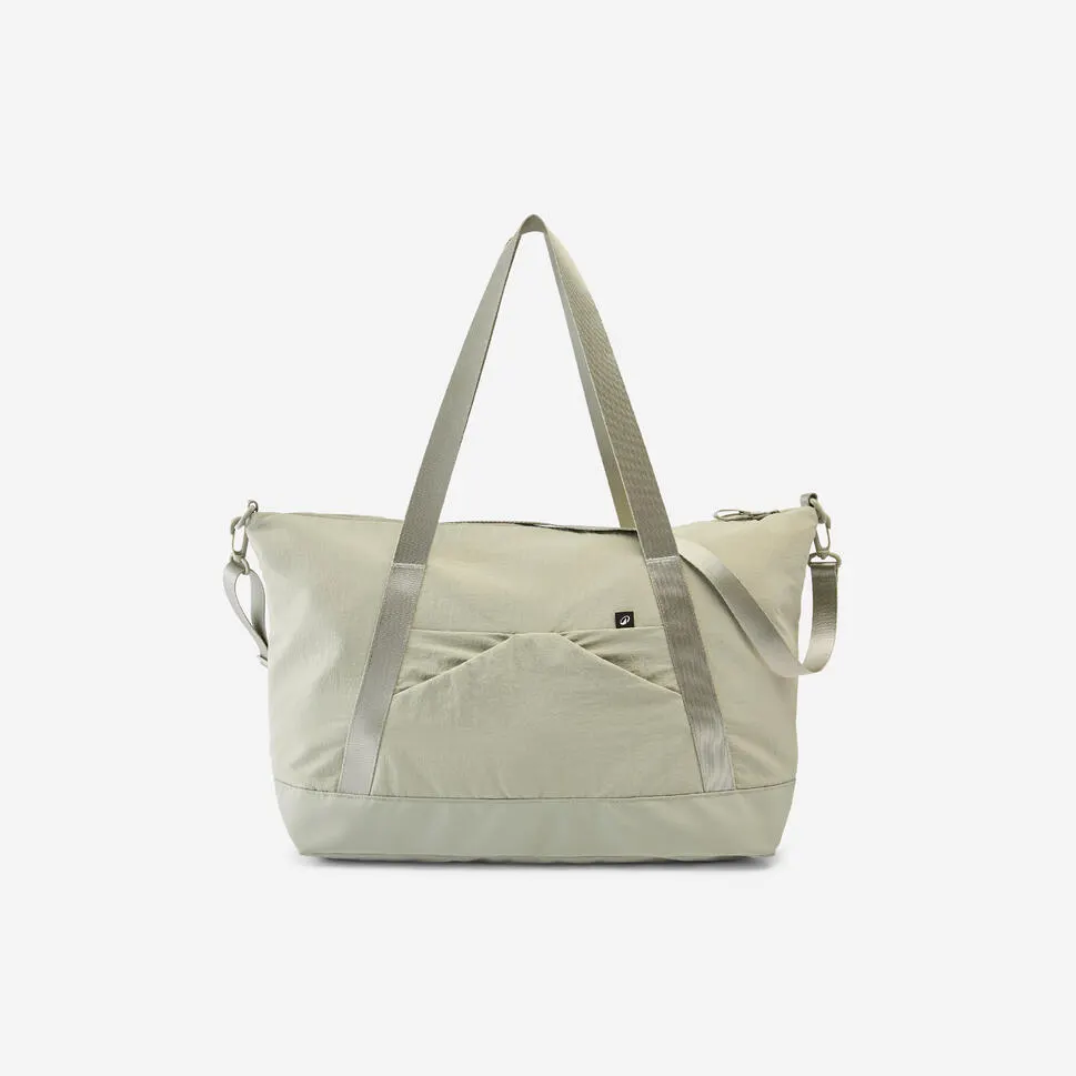 Sportovní taška přes rameno s nepropustnou kapsou 28 l