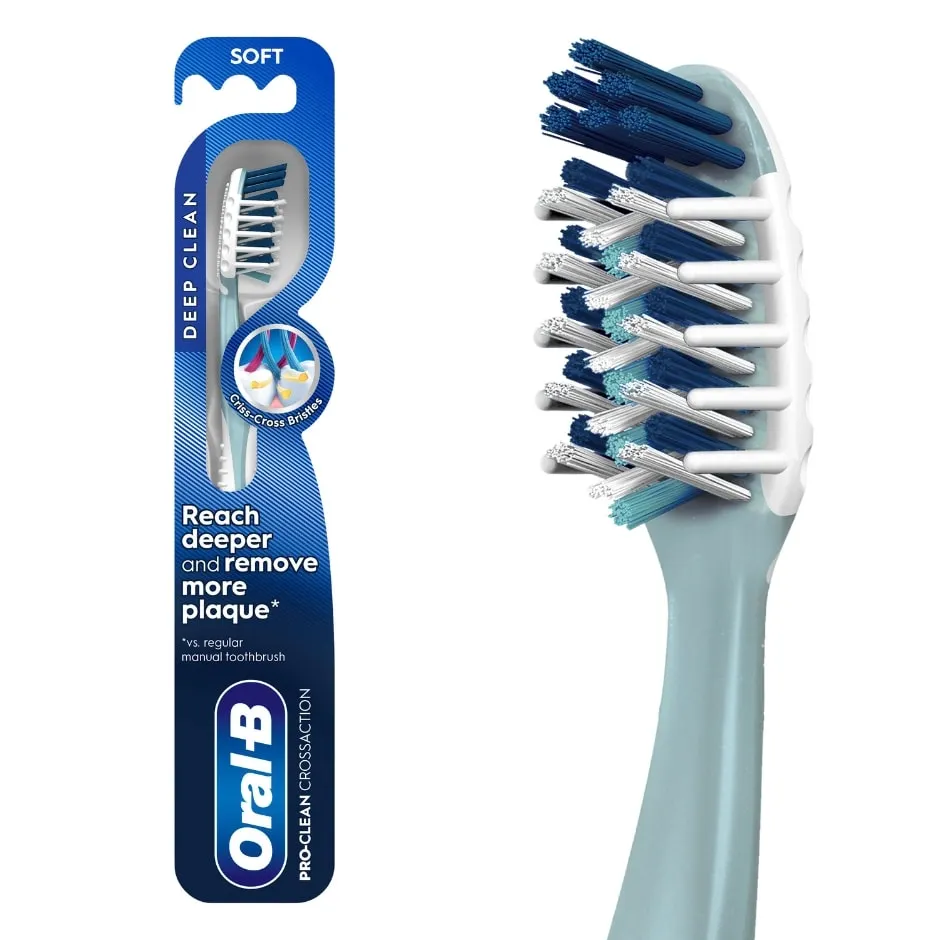 Oral-B Pro Clean CrossAction Toothbrush, Deep Plaque Removal, Soft, 1 Count