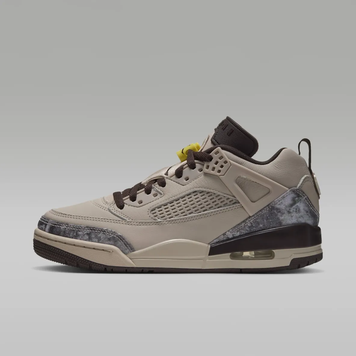 Jordan Spizike Low