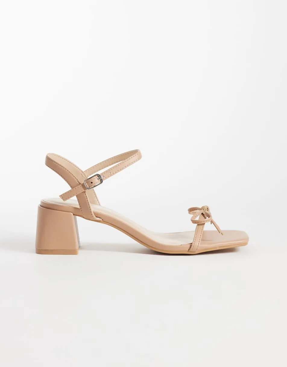 Glamorous low block heeled sandals in beige