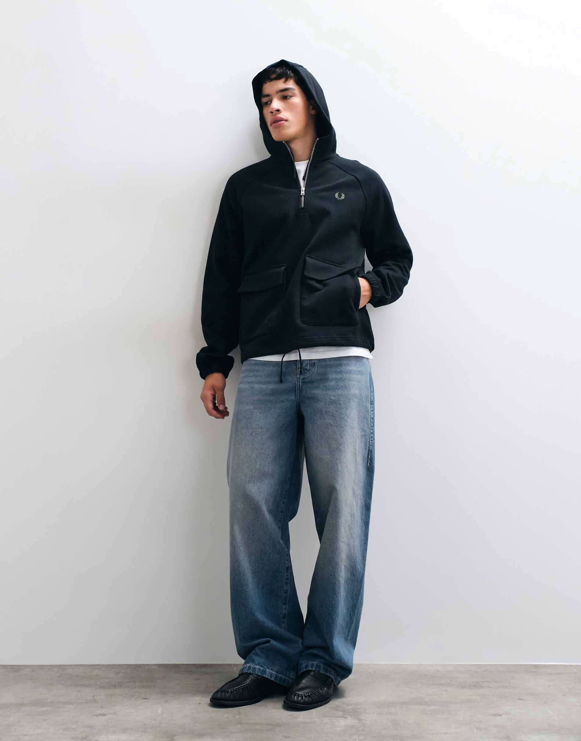 Fred Perry hooded smock sweatshirt in black