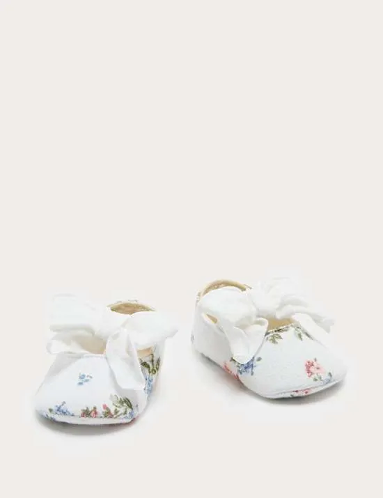 Kinderwagen-Ballerinas mit Blümchenmuster für Babys (0–18 M.)