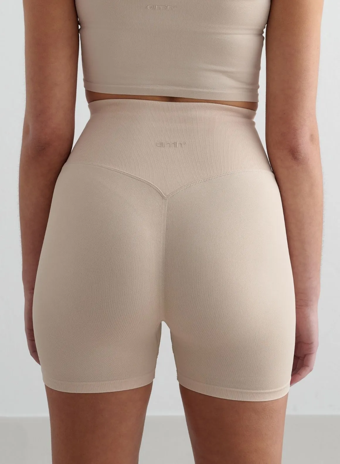 Clay Shape Seamless Hotpants