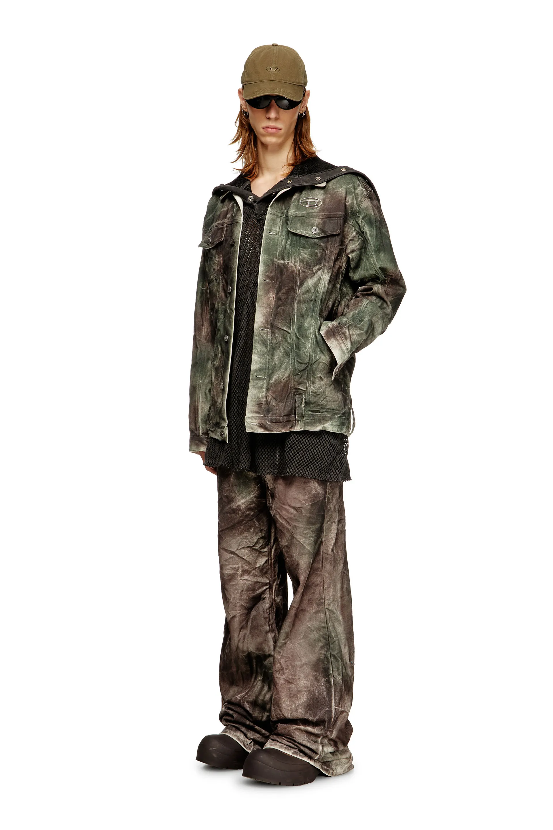 Trucker jacket in crinkled camo canvas