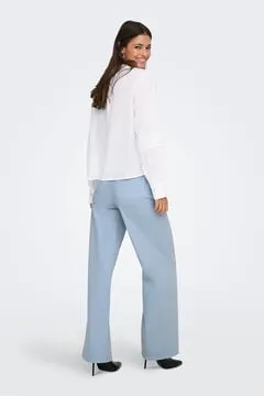 Blusa manga larga bordada