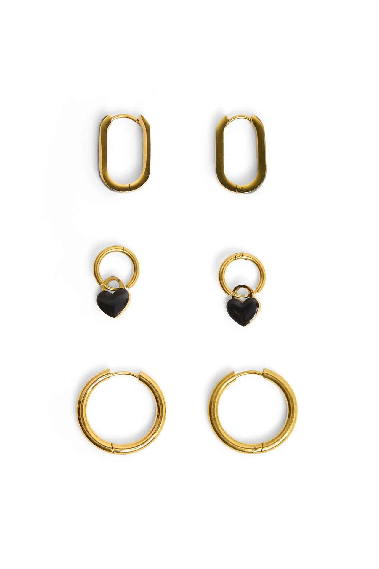 Goudkleurige oorbellen set