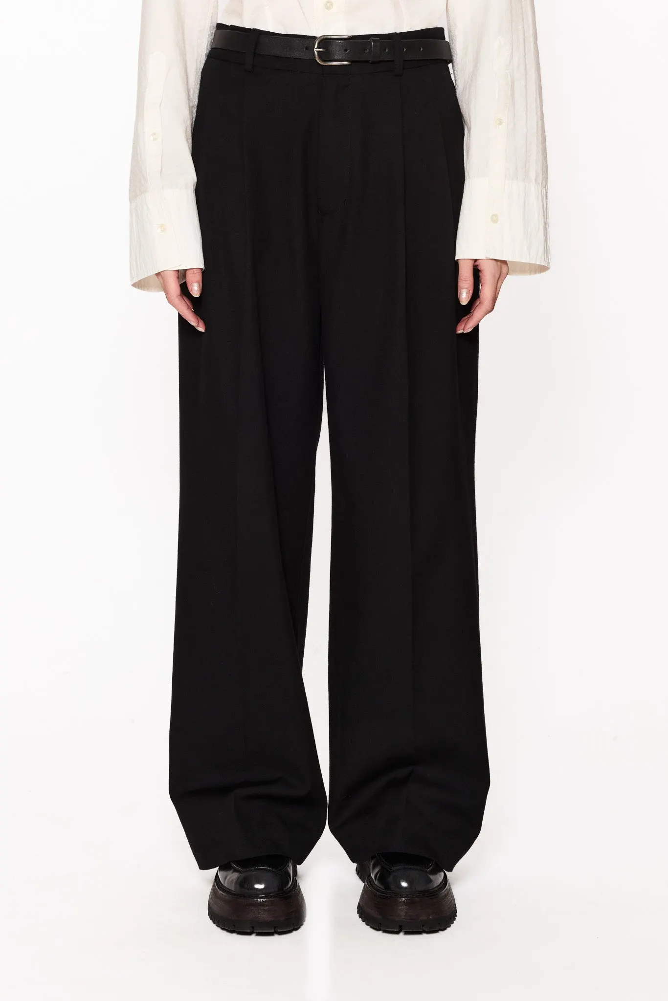 Loose-Fit Trousers