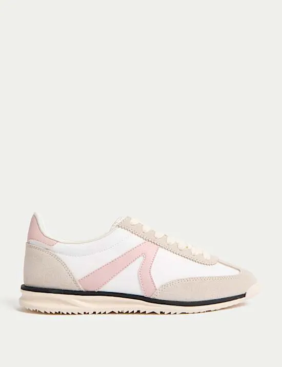 Stripe Side Detail Trainers