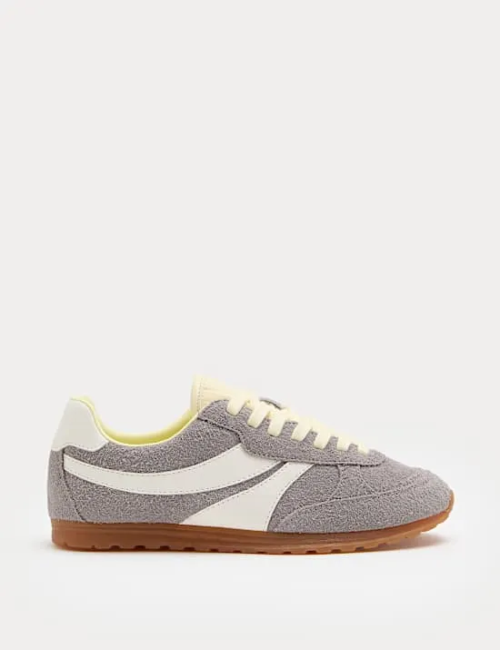 Suede Side Stripe Retro Trainers