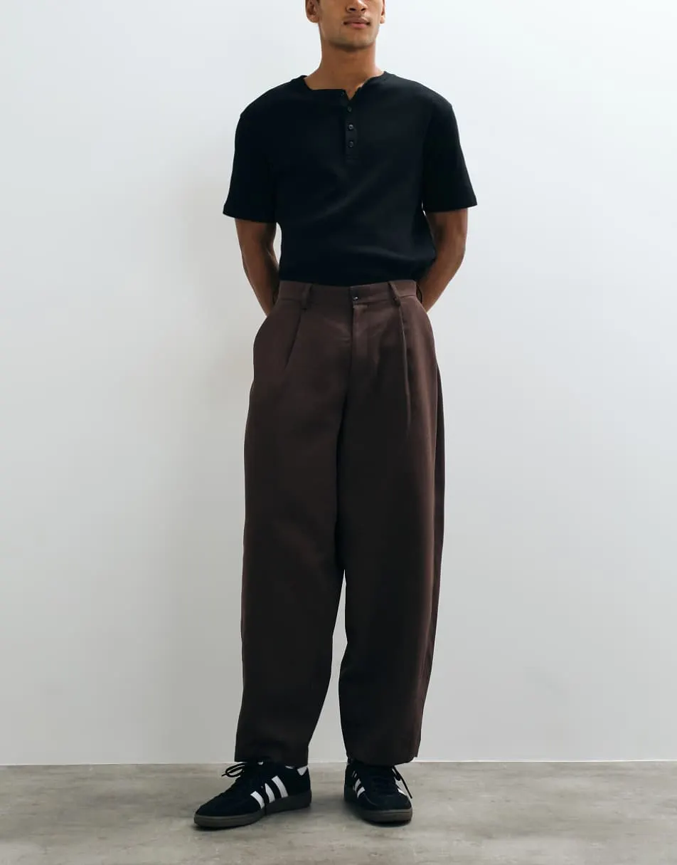 ASOS DESIGN tailored pleated wide barrel leg trousers in dark brown microtexture