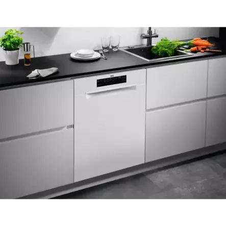 AEG FBB63647PW ASTIANPESUKONE VALKOINEN