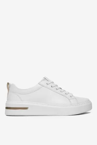 Sneakersy Bílá