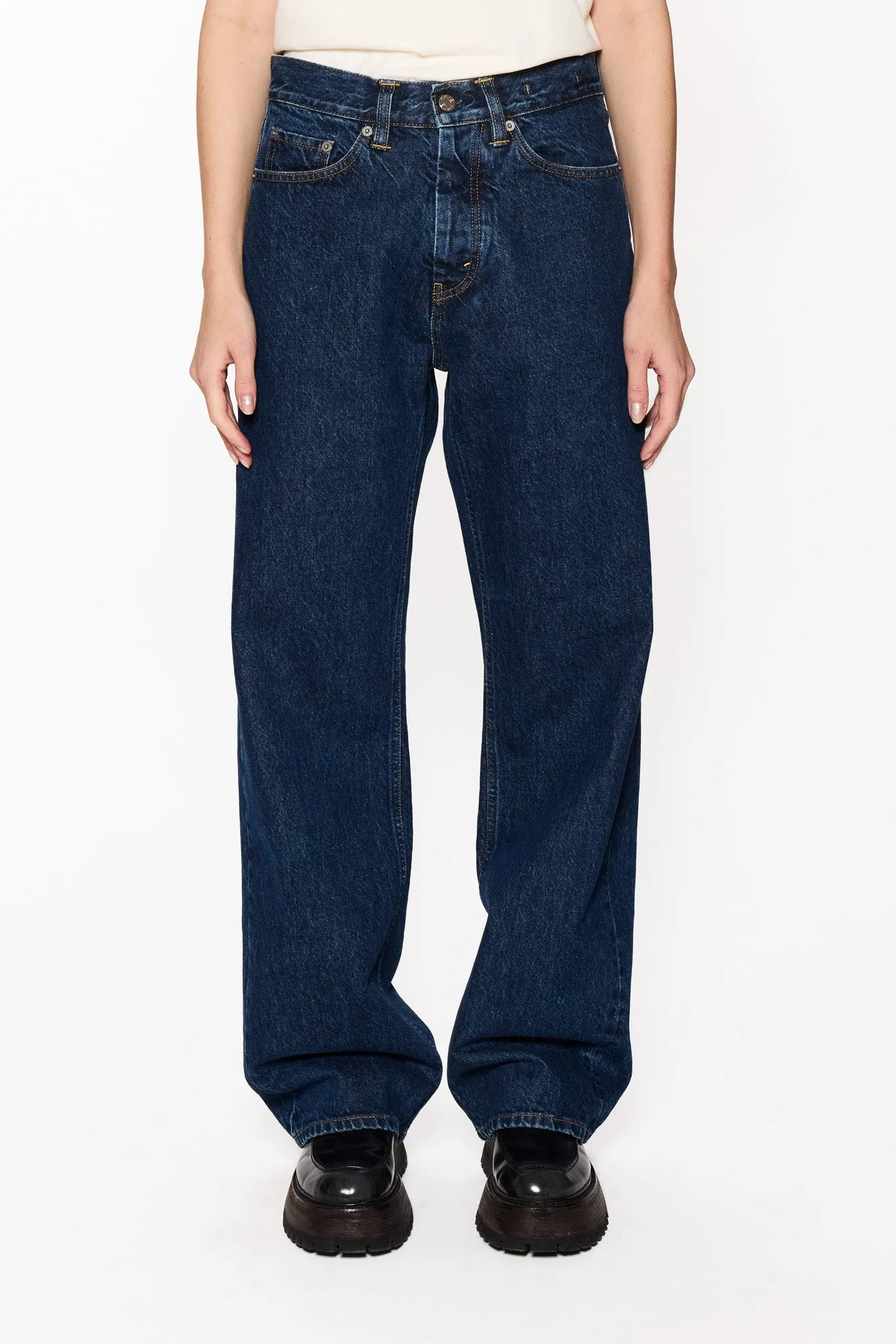Loose-Fit Jeans