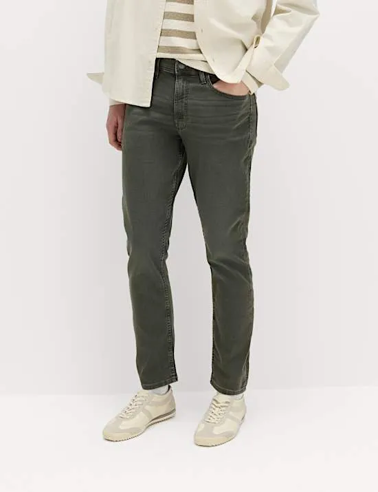 Schmal geschnittene Jeans mit bequemem Stretch