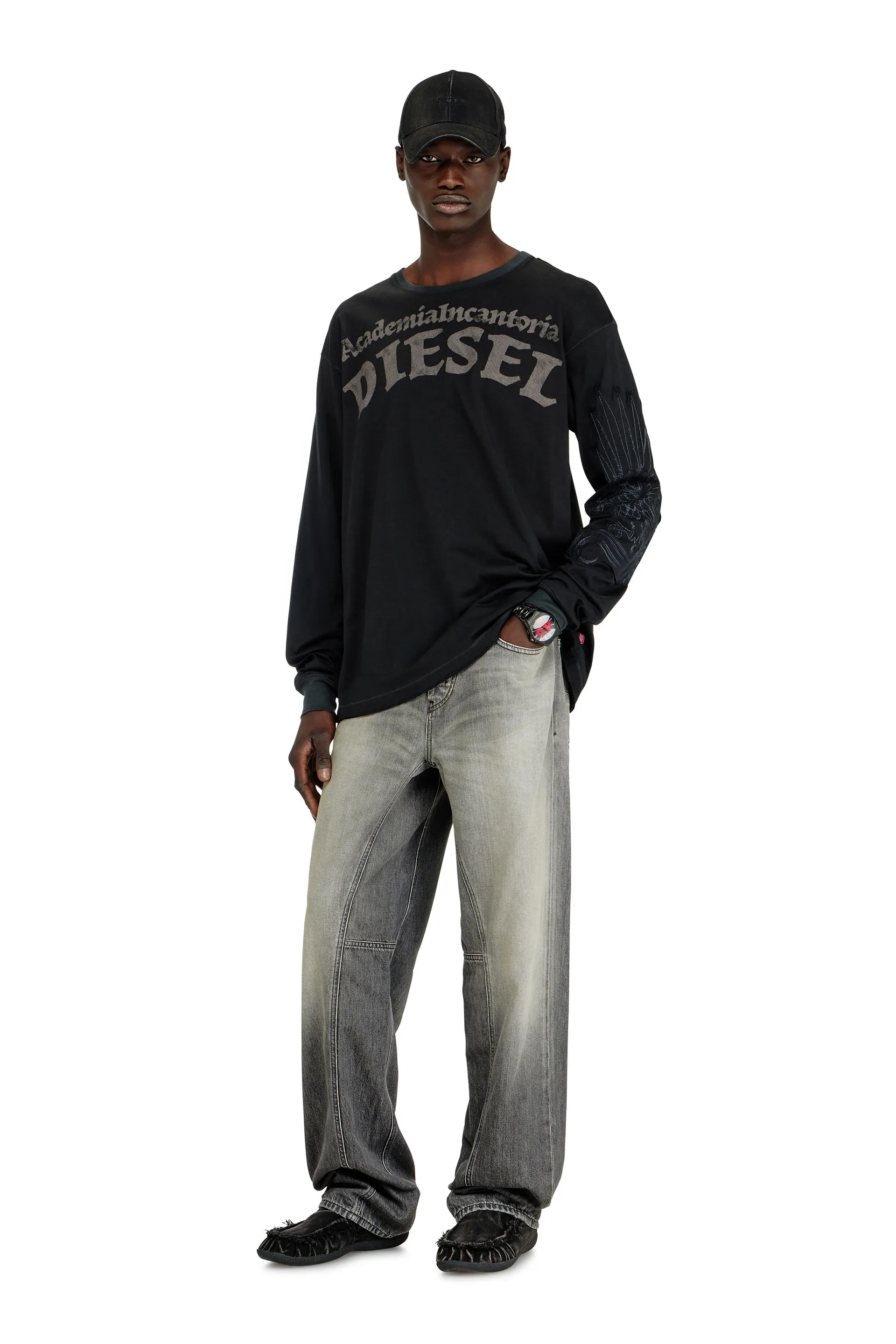 Long-sleeve T-shirt with prints and patches
