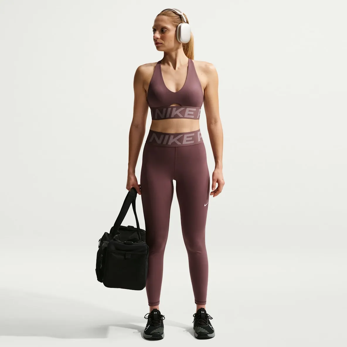 Nike Pro Sculpt