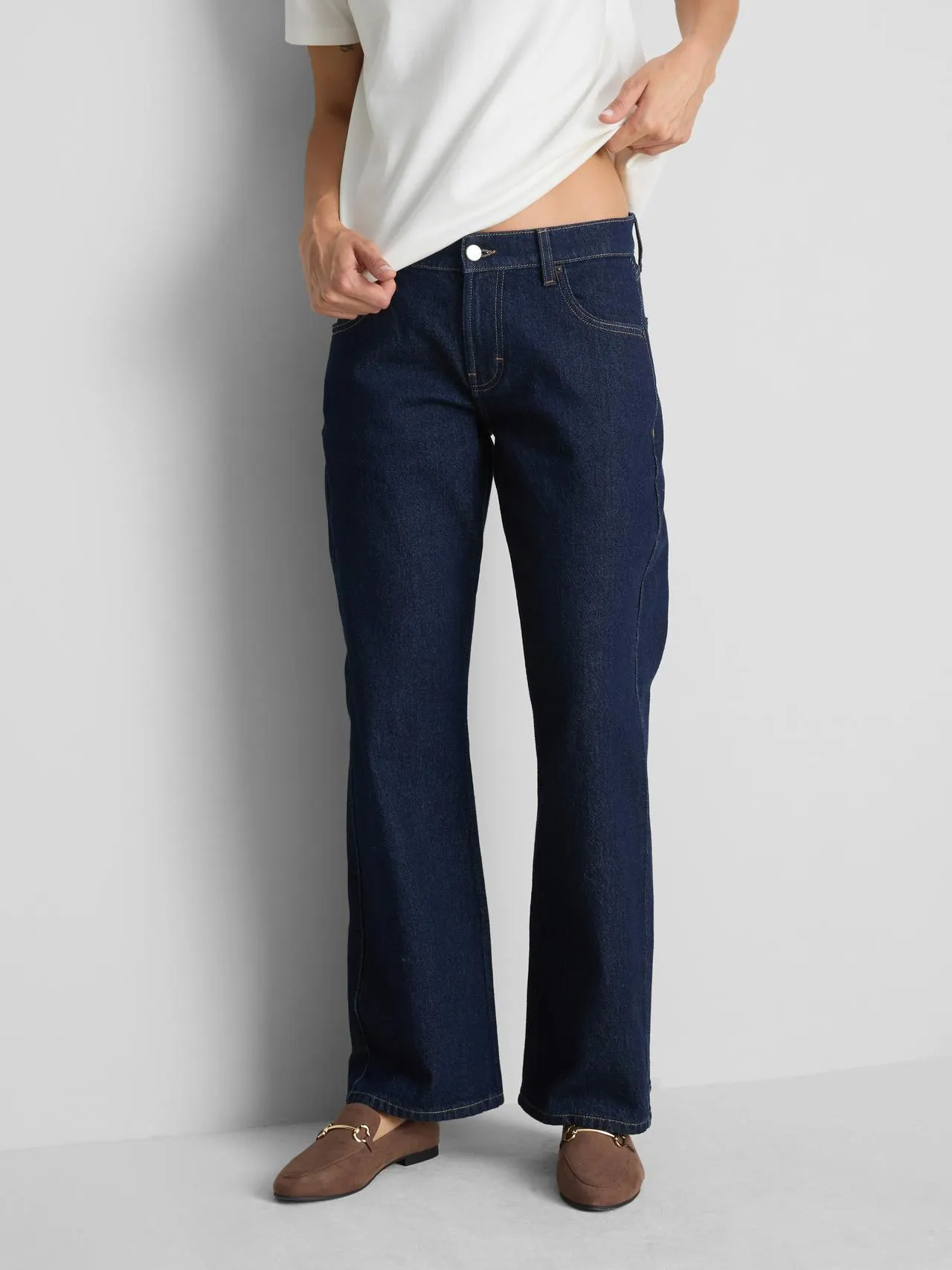 Jean droite taille basse en denim de coton