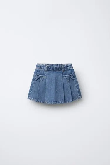 DENIM SKIRT WITH PLEATS AND BOWS