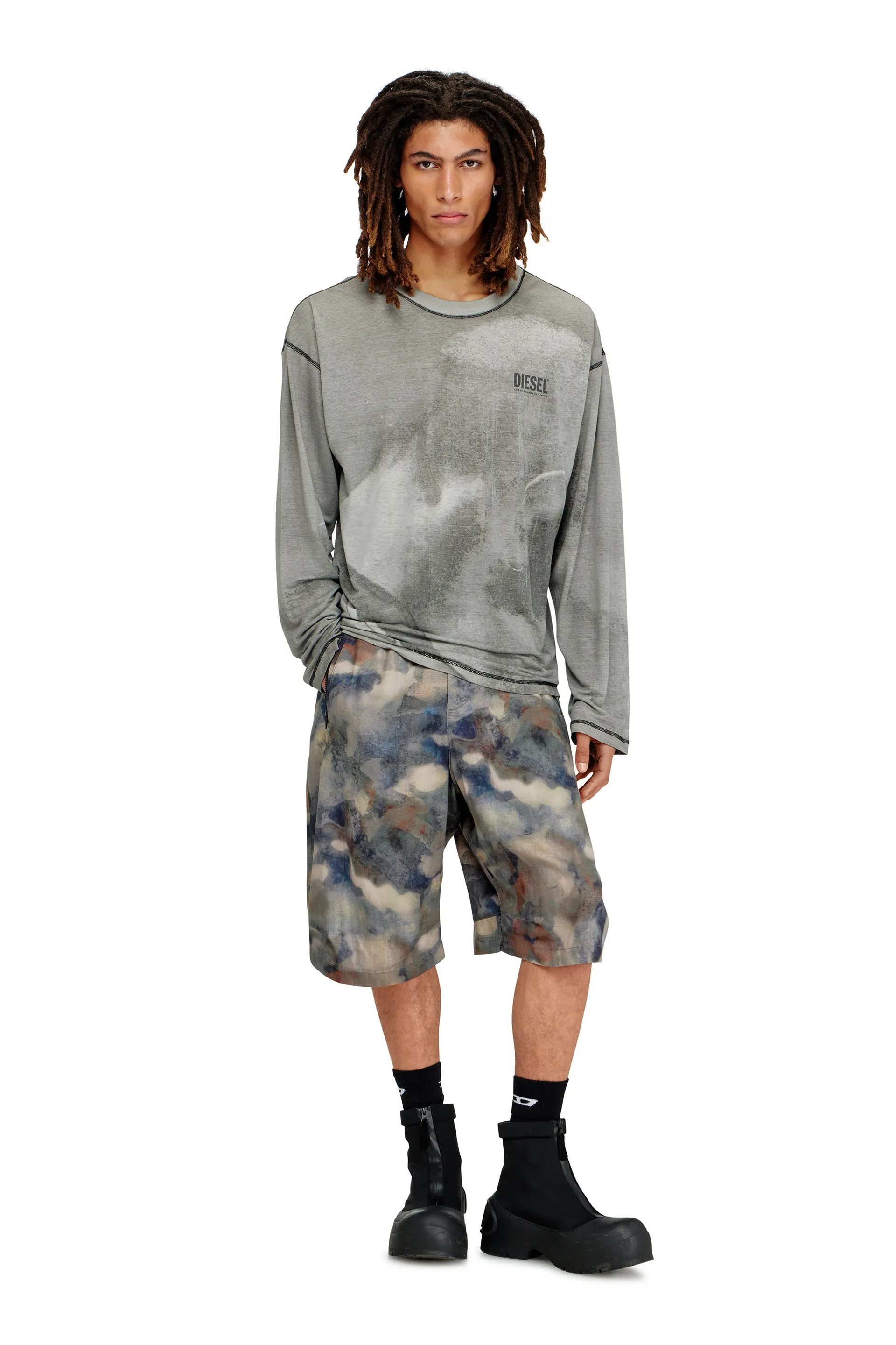 Long-sleeve T-shirt with trompe l'oeil print