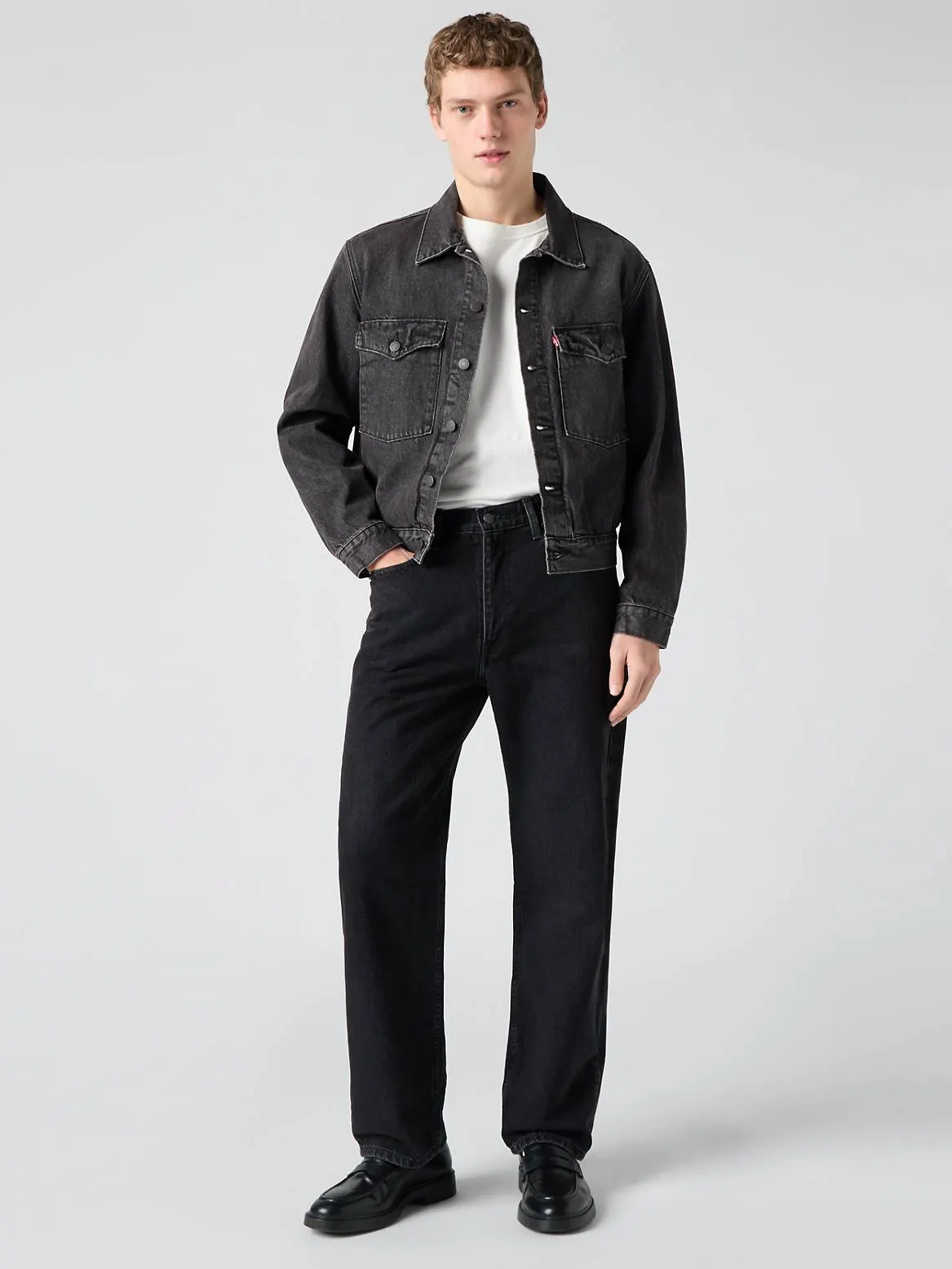 565™ Loose Straight Jeans