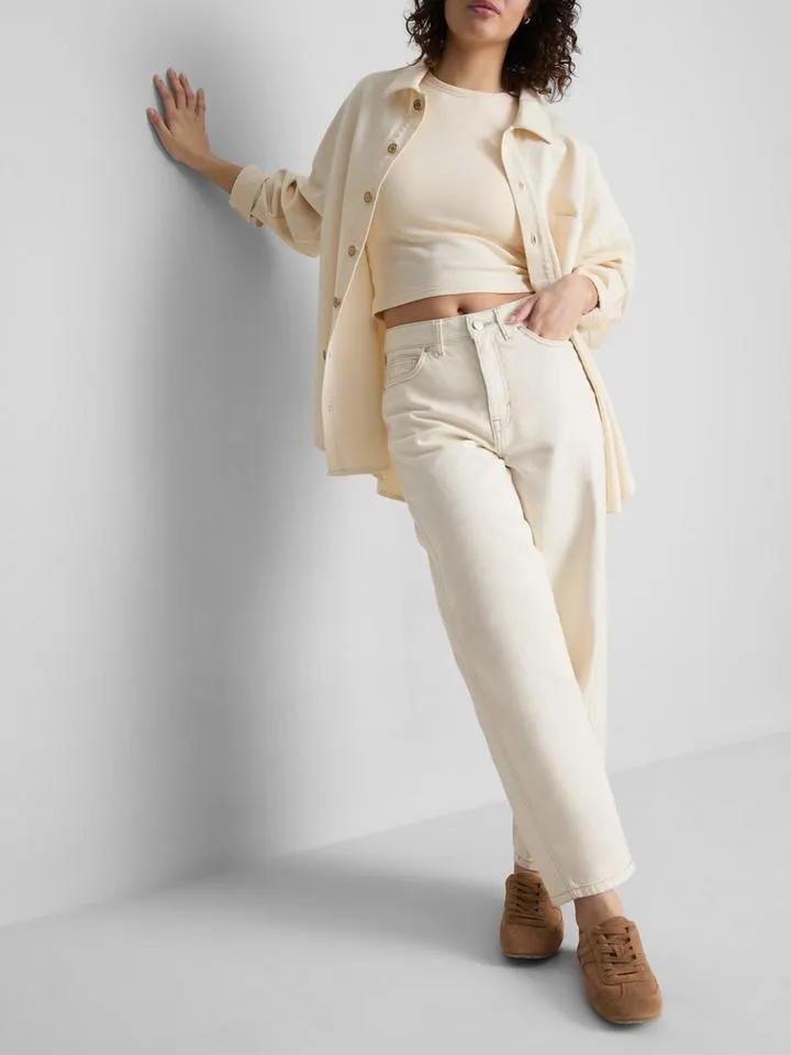 Jean droit fuselé en denim de coton