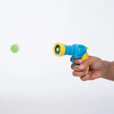 zooplus Basics Pistolet à balles en peluche pour chat