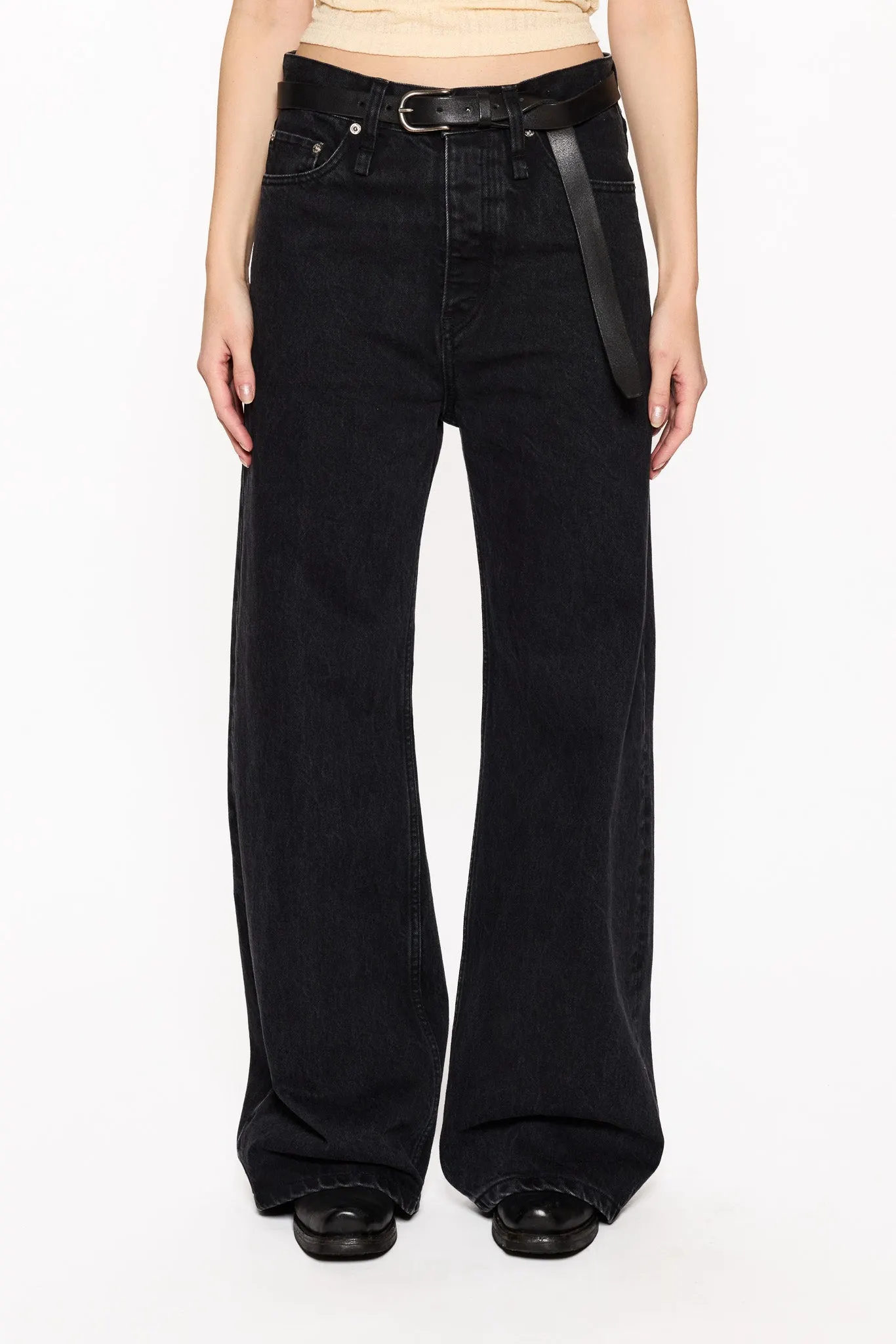Wide-Leg Jeans