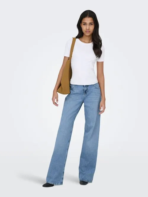 Wide-fit ONLBRENDA Low waist Straight Fit - Wide leg - light medium blue denim
