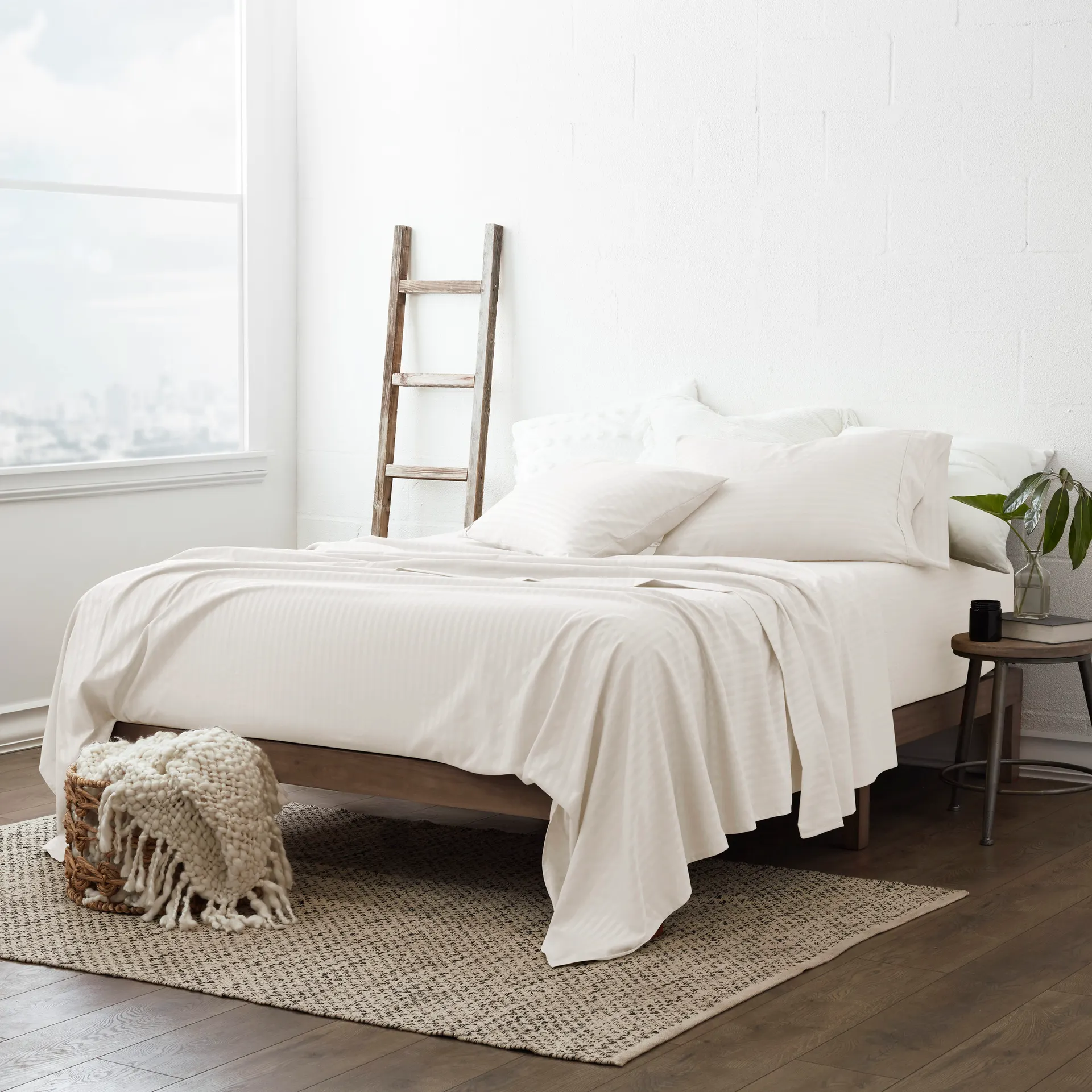 Queen 20000 -Thread Count Microfiber Ivory 4 -Piece Bed Sheet Set