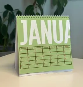 Bordkalender | Liten kvadratisk | Ekte farger