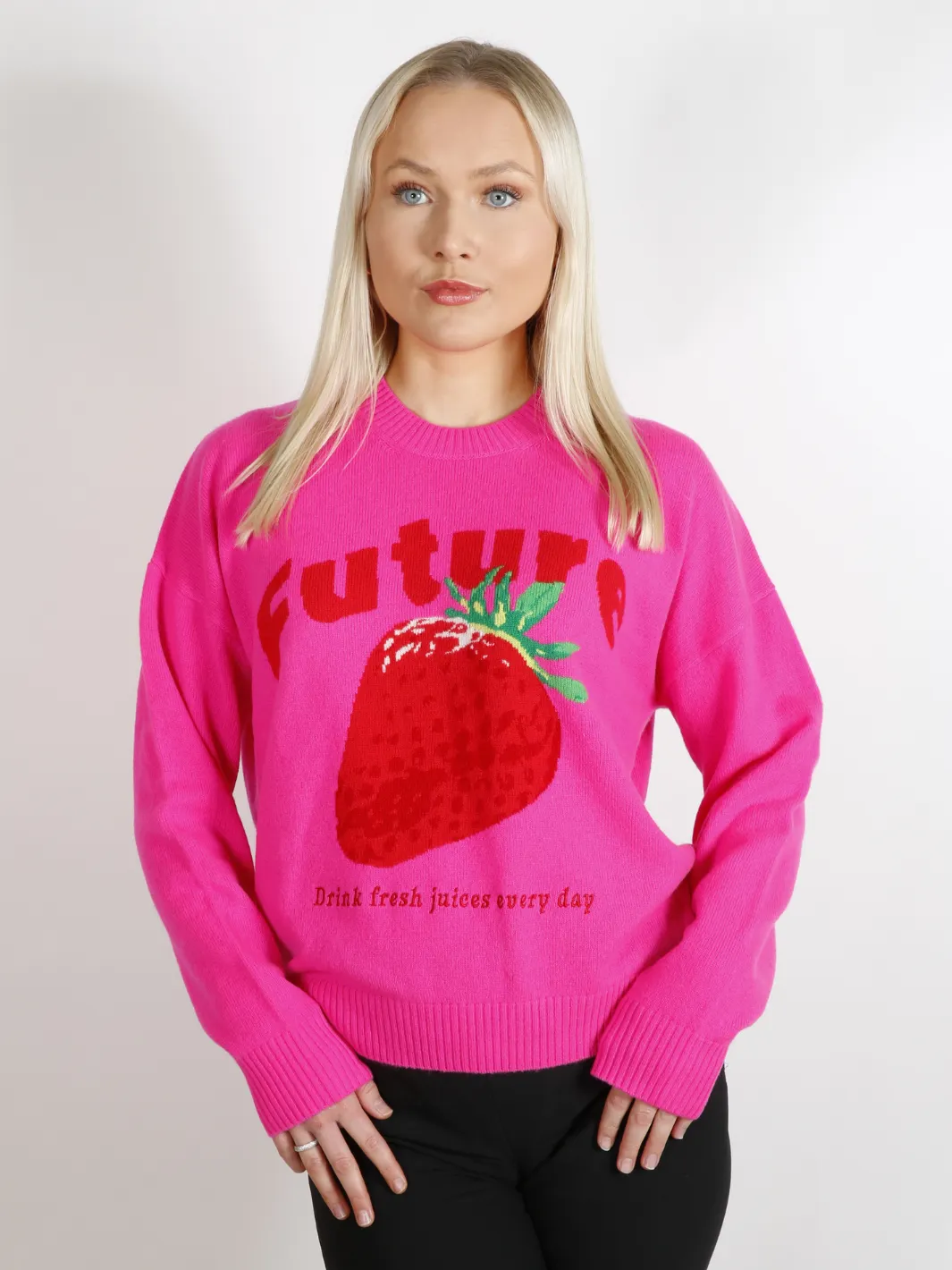CREWNECK SWEATER