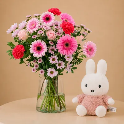 Boeket Zachtroze & Nijntje knuffel roze