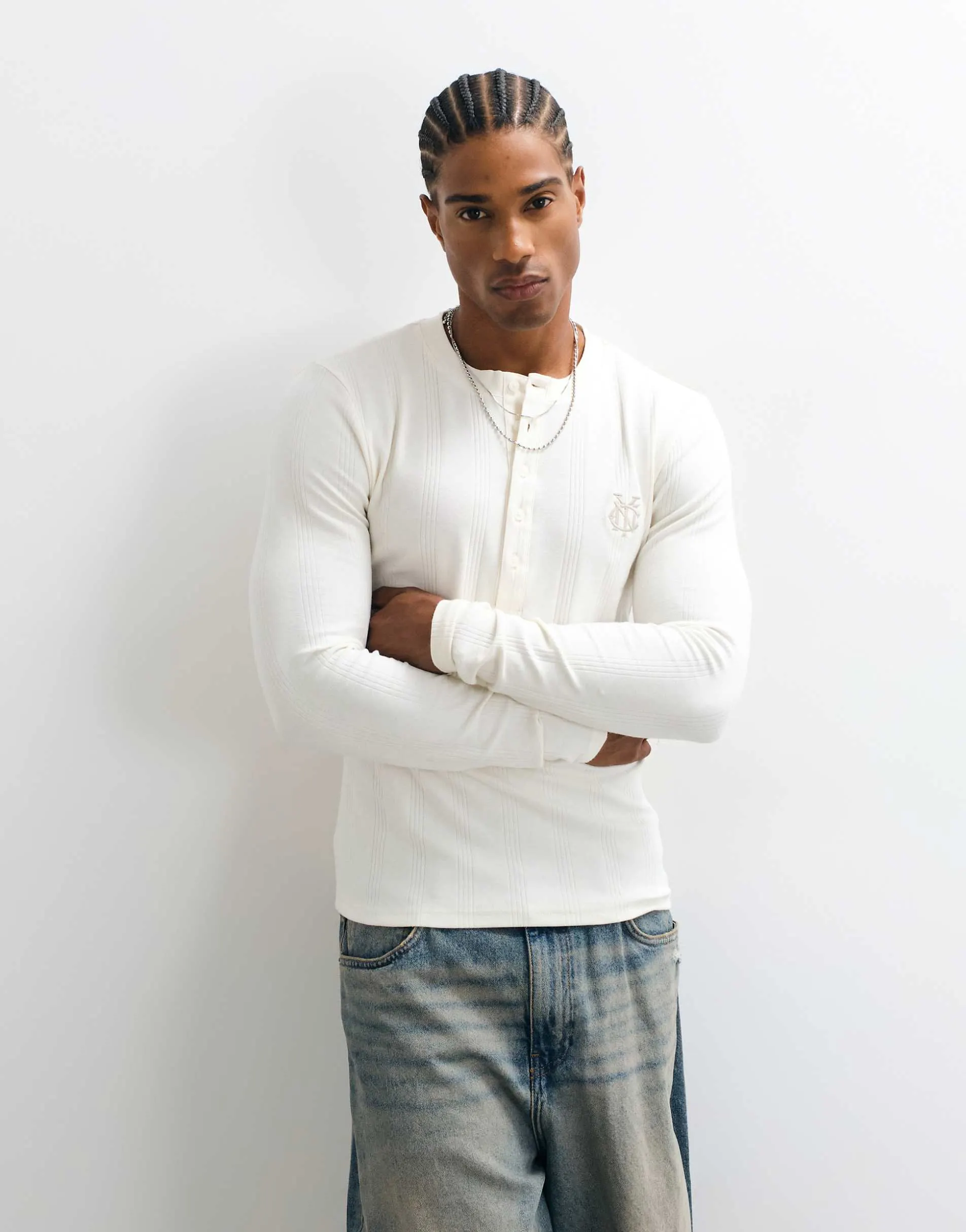 ASOS DESIGN heavyweight muscle long sleeve henley t-shirt with chest embroidery in cream rib