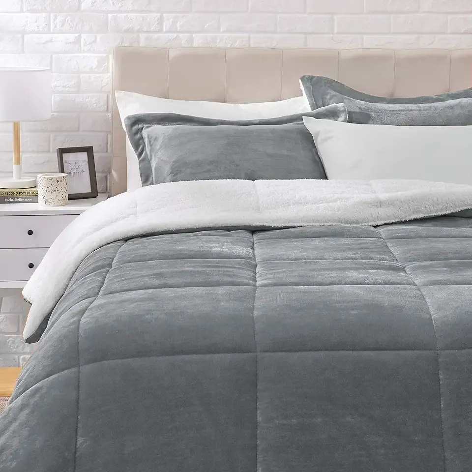 Amazon Basics 3-Piece Down Alternative Micromink Sherpa Bedding Set, Ultra-Soft, Warm All Season Comforter, Machine Washable, King, Charcoal