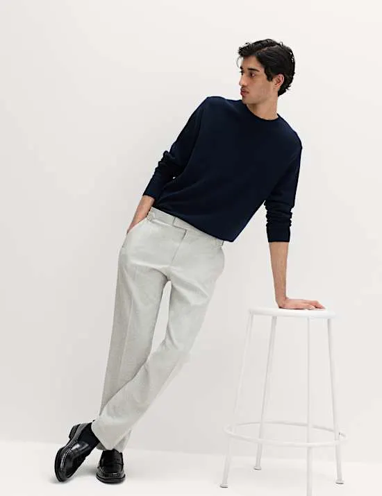 Auf Figur geschnittene Hose mit Fischgrätmuster