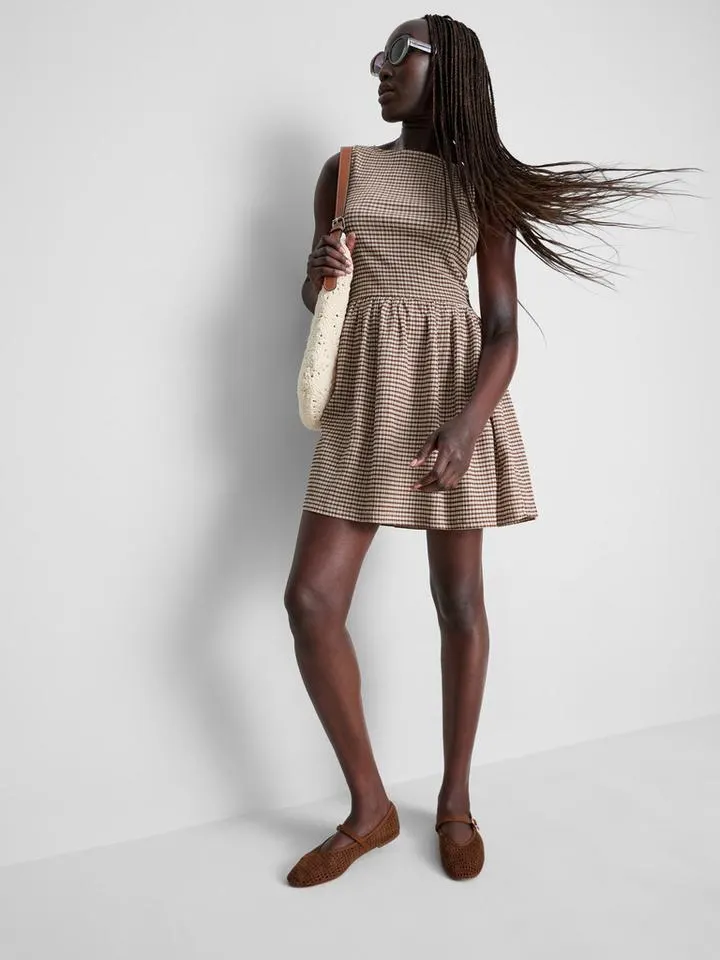 Mini robe froncée texturée